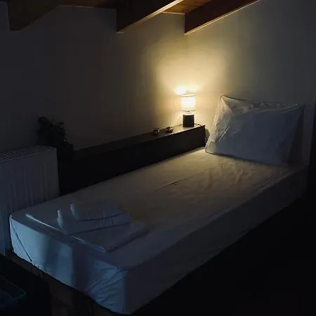 아파트 Dinos 바실리키