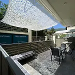 Dinos Apartman